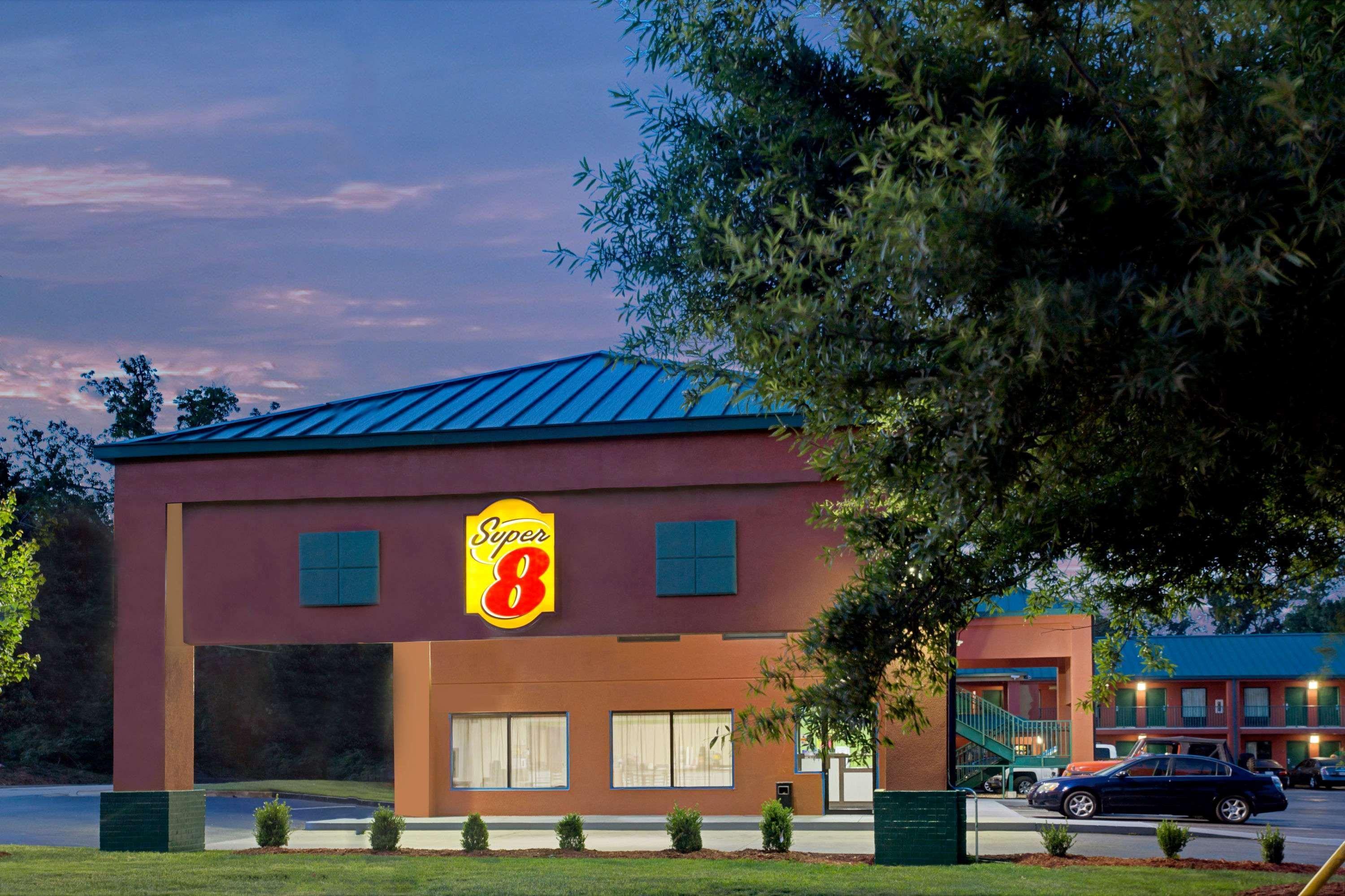 Super 8 By Wyndham Hotel Gainesville