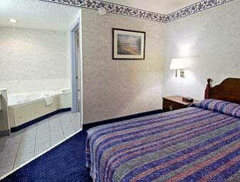 Hotel Super 8 By Wyndham Gainesville
