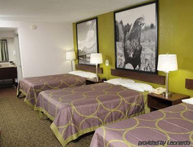 Super 8 By Wyndham Hotel 3*